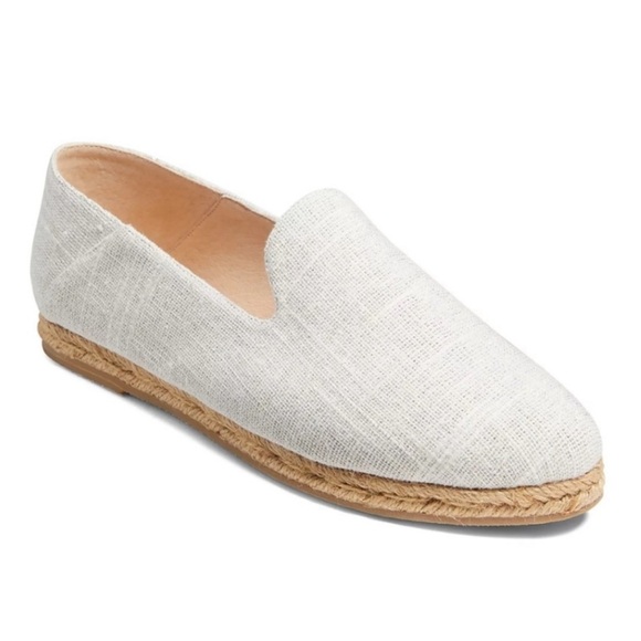 Jack Rogers Shoes - NIB Jack Rogers Audrey Linen Flat Espadrille Women’s size 7.5 M Gold look
